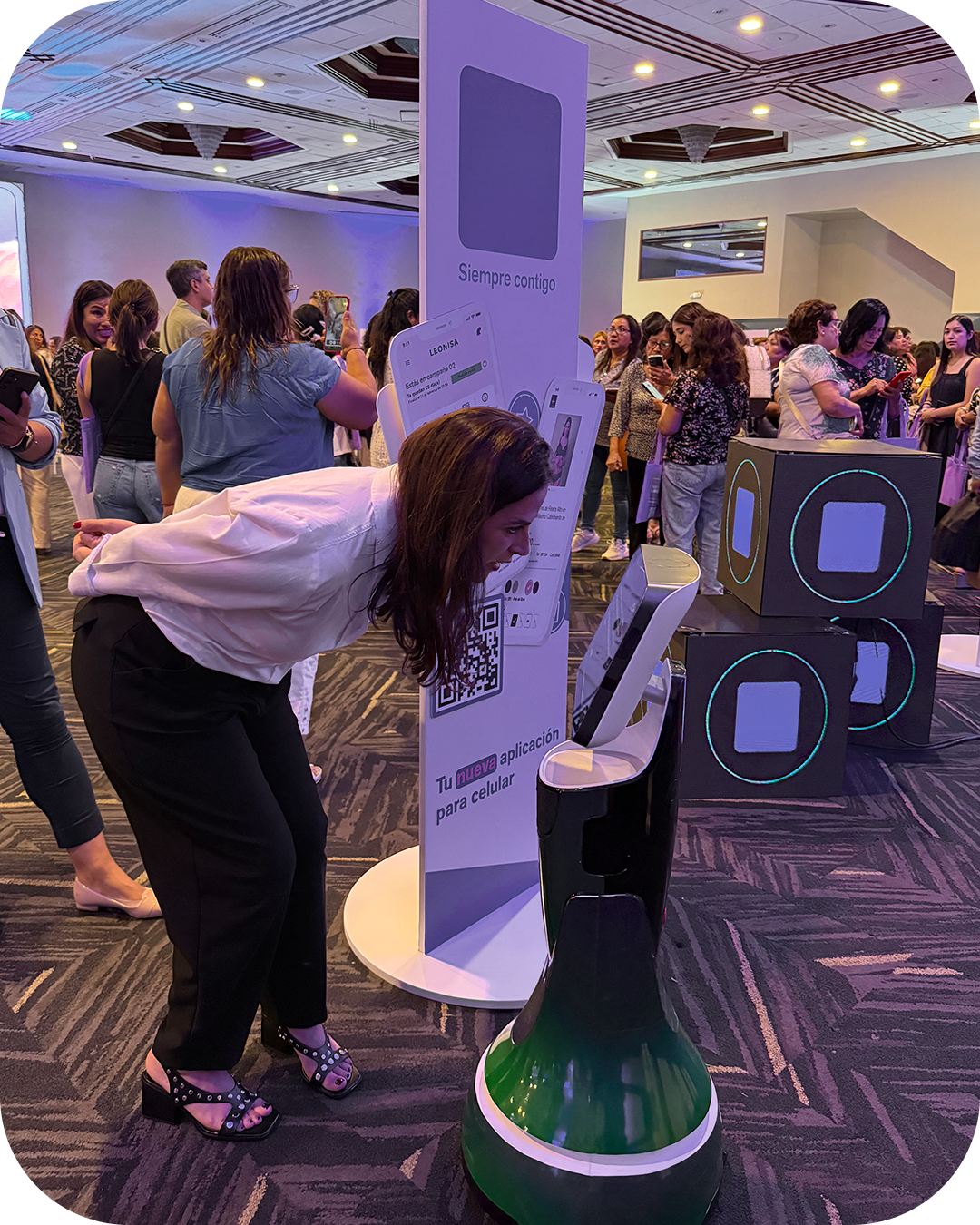 Evento con robots Zox 4